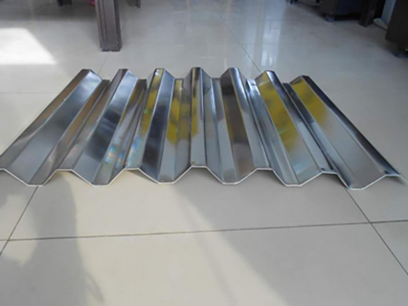 Color steel tile